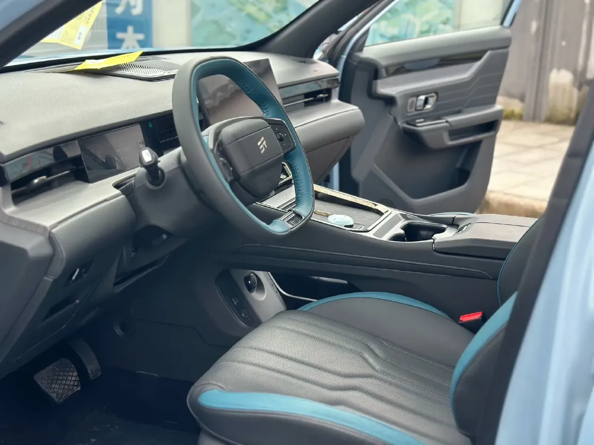 2024 Jetour ShanHai L6 1.5T 156HP L4 1DHT PHEV 19.43KWH,autocango,china used car exporter,china ev exporter,chinese used car exporter,chinese used ev exporter