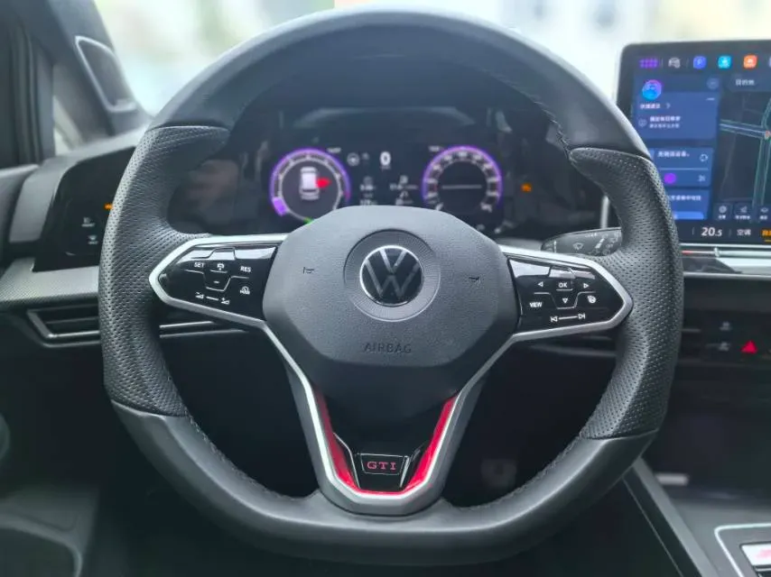 2025 Volkswagen GolfGTI 2.0T 220HP L4 7DCT,autocango,china used car exporter,china ev exporter,chinese used car exporter,chinese used ev exporter