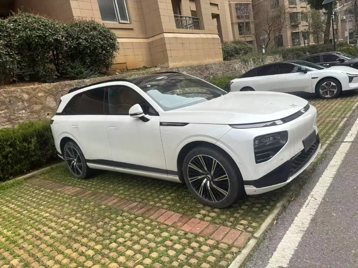 2024 Xpeng G9 BEV 78.2KWH,autocango,china used car exporter,china ev exporter,chinese used car exporter,chinese used ev exporter