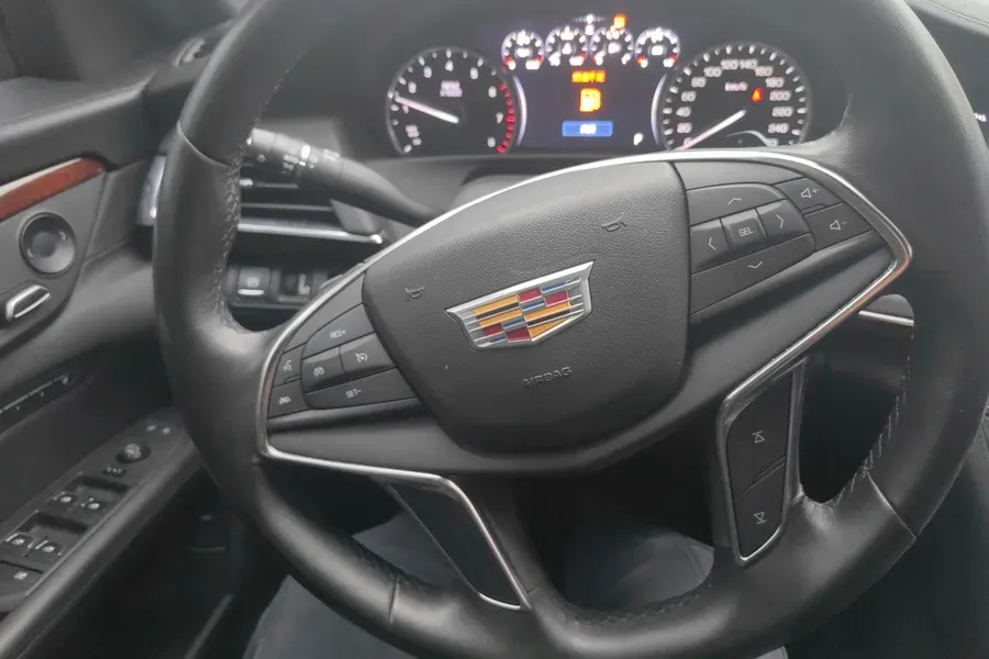 2021 Cadillac CT6 2.0T 237HP L4 10AT,autocango,china used car exporter,china ev exporter,chinese used car exporter,chinese used ev exporter