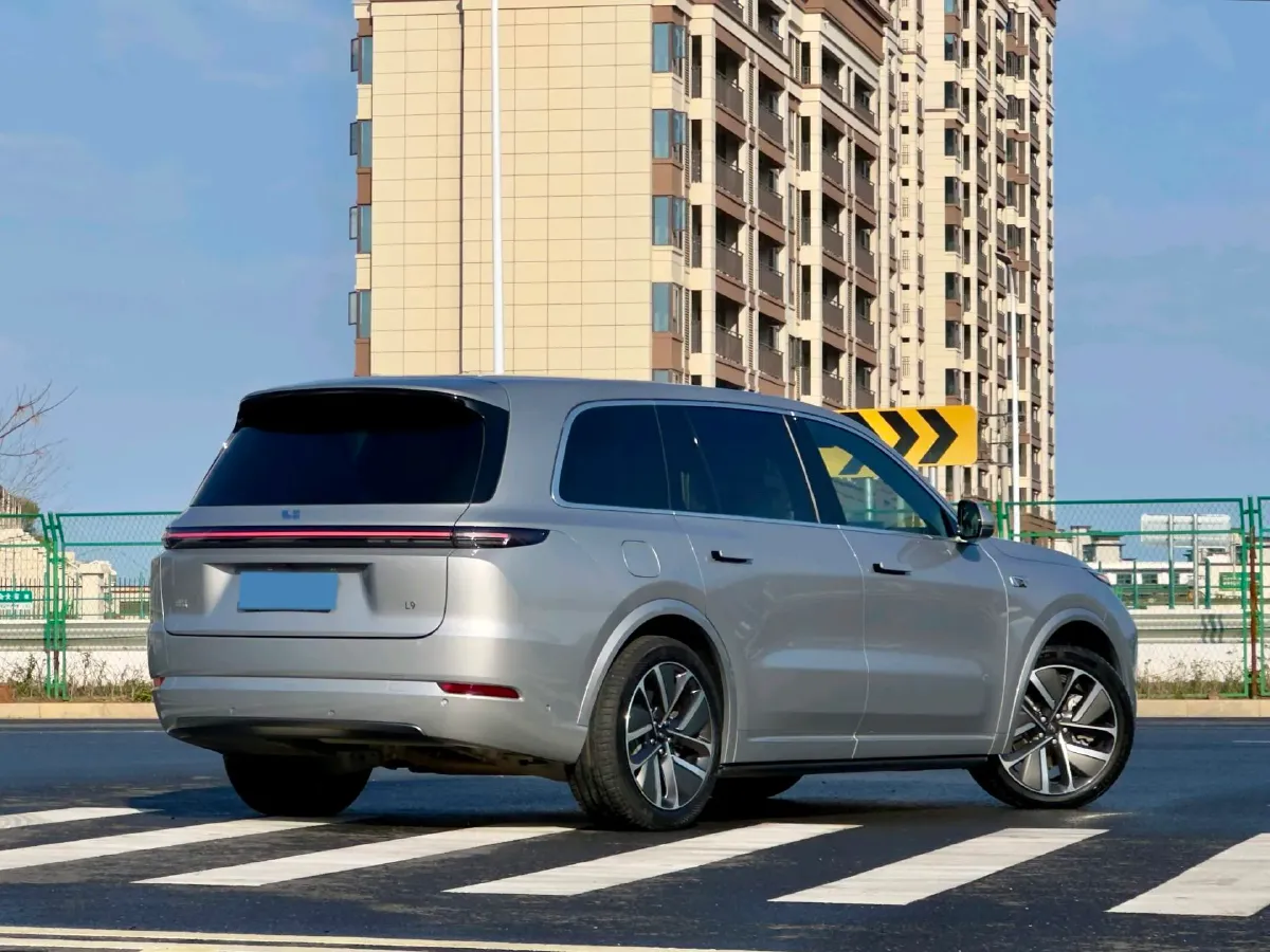 2024 Li L9 Range Extended 154HP REEV 52.3KWH,autocango,china used car exporter,china ev exporter,chinese used car exporter,chinese used ev exporter