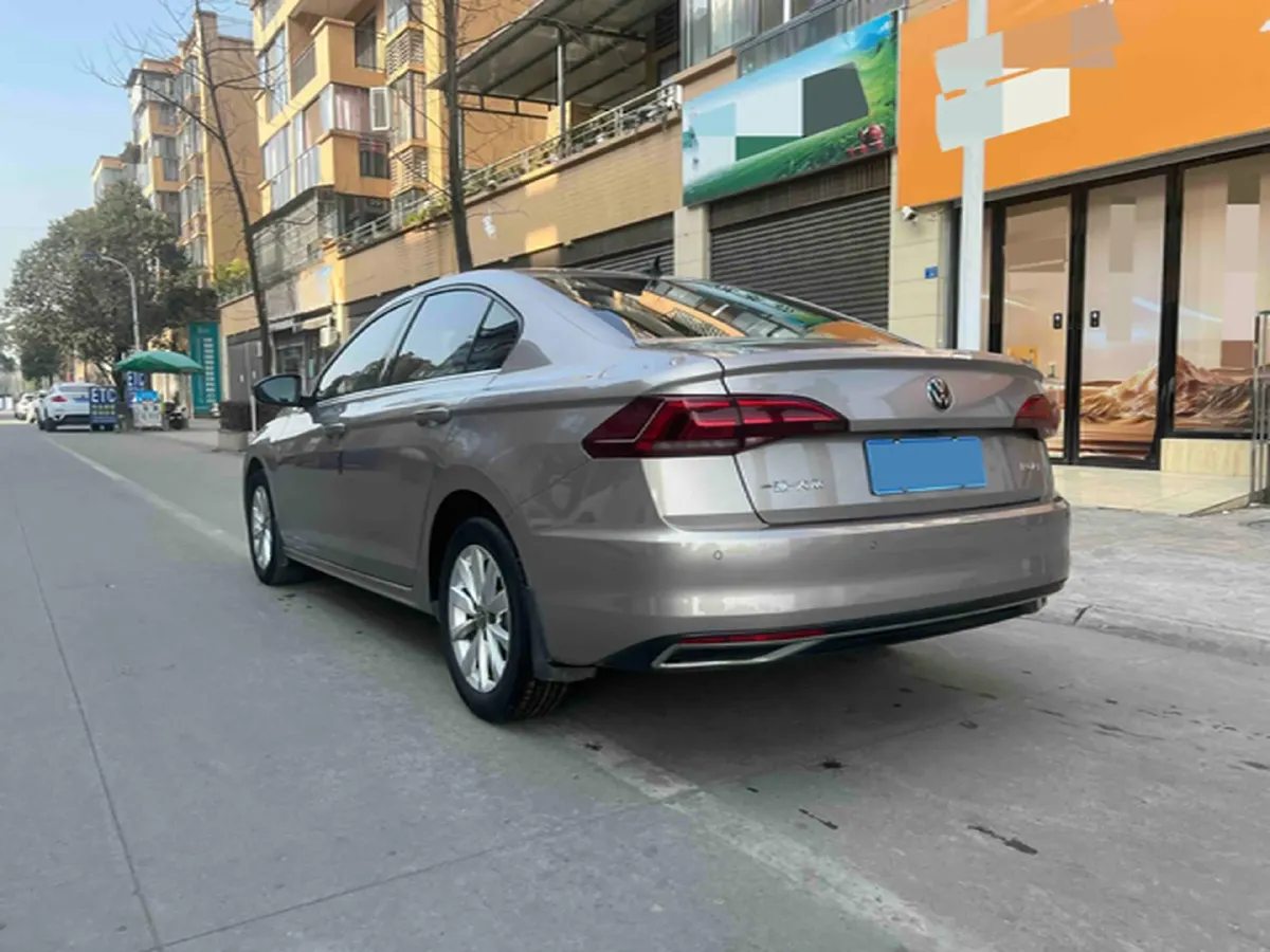 2021 Volkswagen Bora 1.5L 113HP L4 6AT,autocango,china used car exporter,china ev exporter,chinese used car exporter,chinese used ev exporter