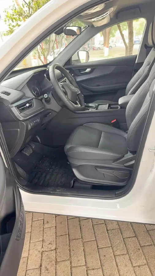 2025 Chery Tiggo 5x 1.5L 120HP L4 CVT,autocango,china used car exporter,china ev exporter,chinese used car exporter,chinese used ev exporter