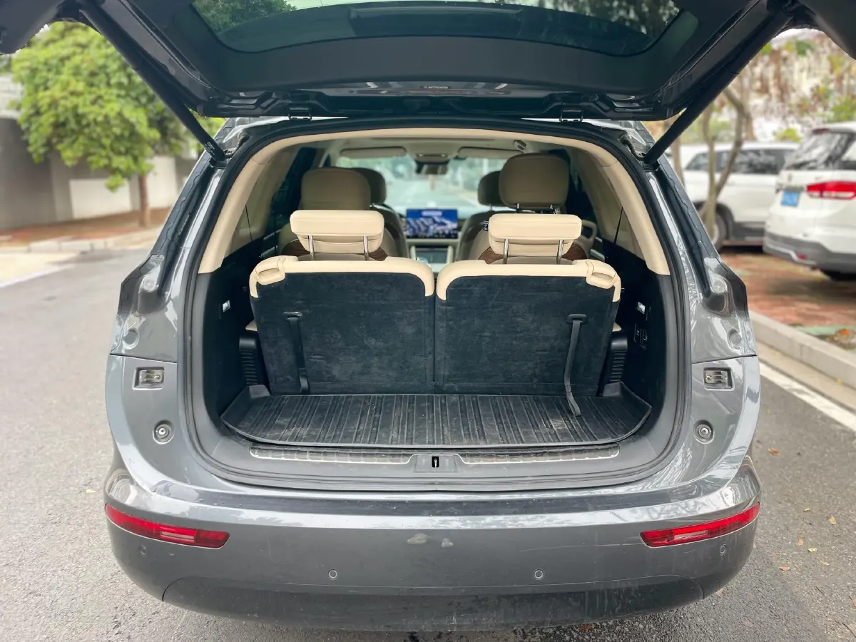 2022 Infiniti Q50L 2.0T 211HP L4 7AT,autocango,china used car exporter,china ev exporter,chinese used car exporter,chinese used ev exporter