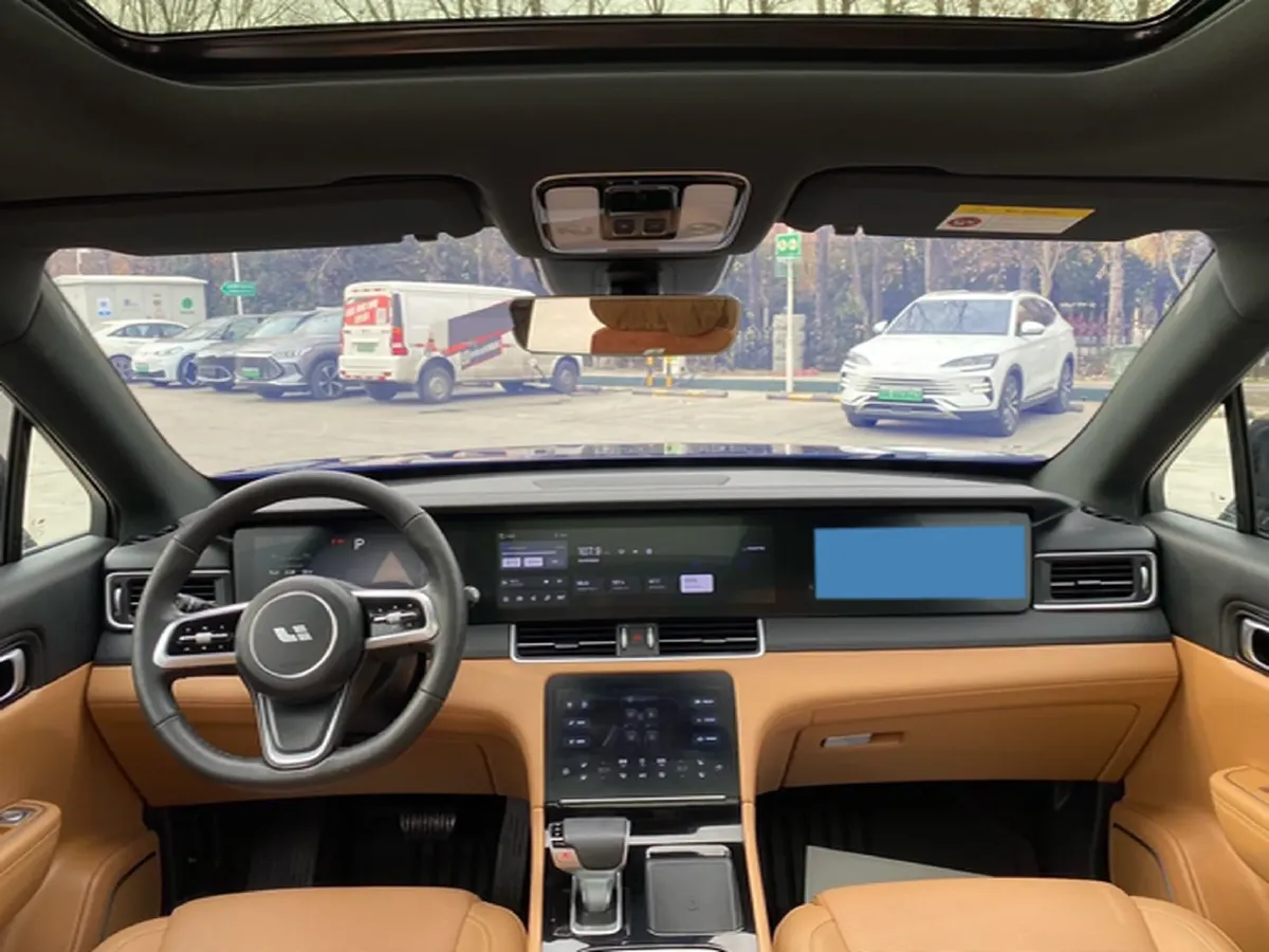 2021 Li ONE Range Extended 131HP REEV 40.5KWH,autocango,china used car exporter,china ev exporter,chinese used car exporter,chinese used ev exporter