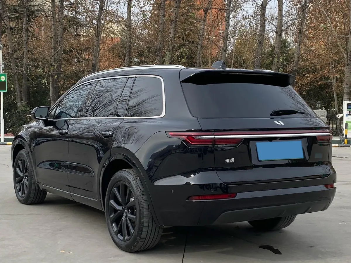 2021 Li ONE Range Extended 131HP REEV 40.5KWH,autocango,china used car exporter,china ev exporter,chinese used car exporter,chinese used ev exporter