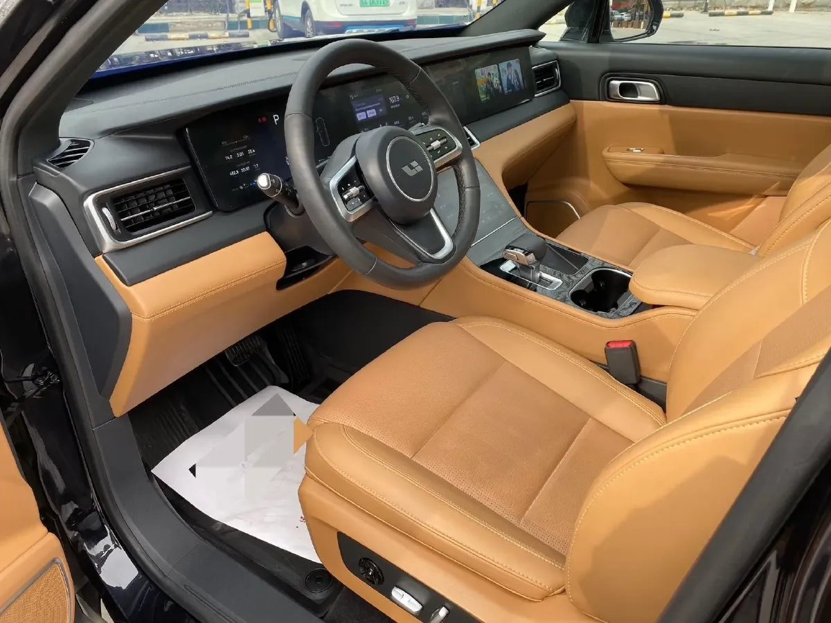 2021 Li ONE Range Extended 131HP REEV 40.5KWH,autocango,china used car exporter,china ev exporter,chinese used car exporter,chinese used ev exporter