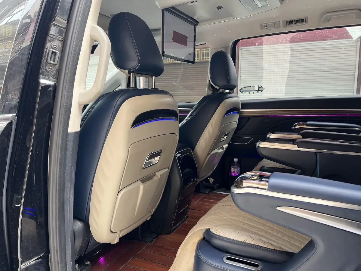 2021 GAC Trumpchi M8 2.0T 252HP L4 8AT,autocango,china used car exporter,china ev exporter,chinese used car exporter,chinese used ev exporter