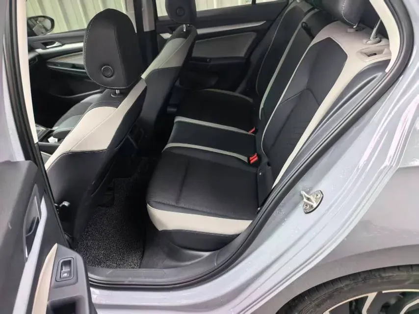 2021 Volkswagen Golf 1.4T 150HP L4 7DCT,autocango,china used car exporter,china ev exporter,chinese used car exporter,chinese used ev exporter