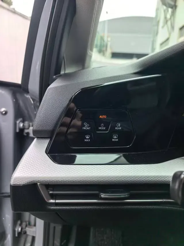 2021 Volkswagen Golf 1.4T 150HP L4 7DCT,autocango,china used car exporter,china ev exporter,chinese used car exporter,chinese used ev exporter