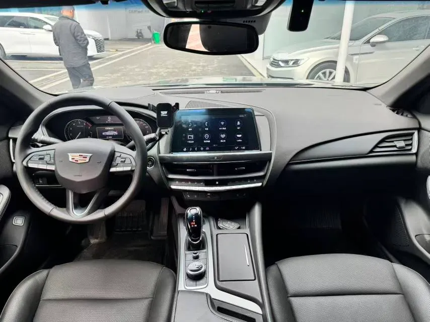2022 Cadillac CT5 2.0T 237HP L4 10AT,autocango,china used car exporter,china ev exporter,chinese used car exporter,chinese used ev exporter