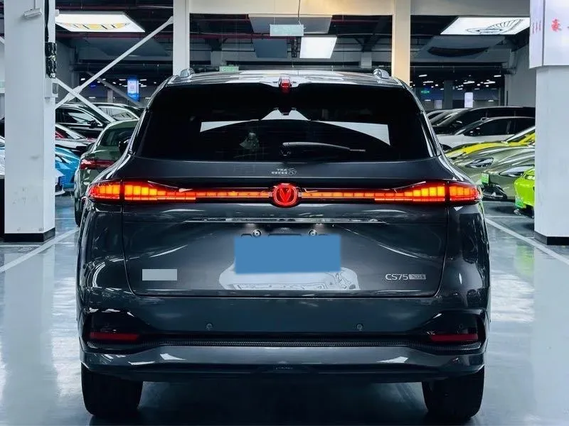 2025 ChangAn CS75 Plus 1.5T 192HP L4 8AT,autocango,china used car exporter,china ev exporter,chinese used car exporter,chinese used ev exporter