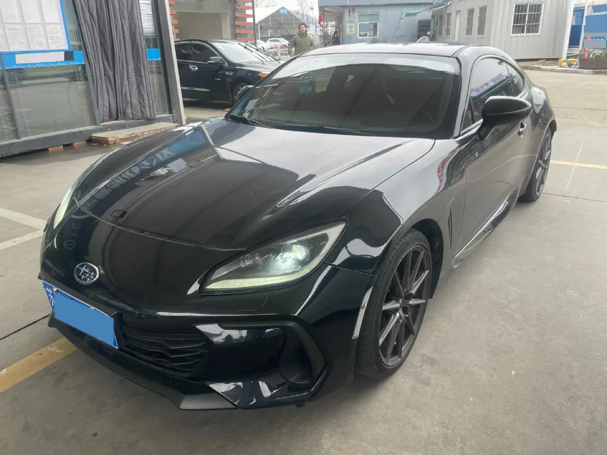 2022 Subaru BRZ 2.4L 234HP H4 6MT,autocango,china used car exporter,china ev exporter,chinese used car exporter,chinese used ev exporter