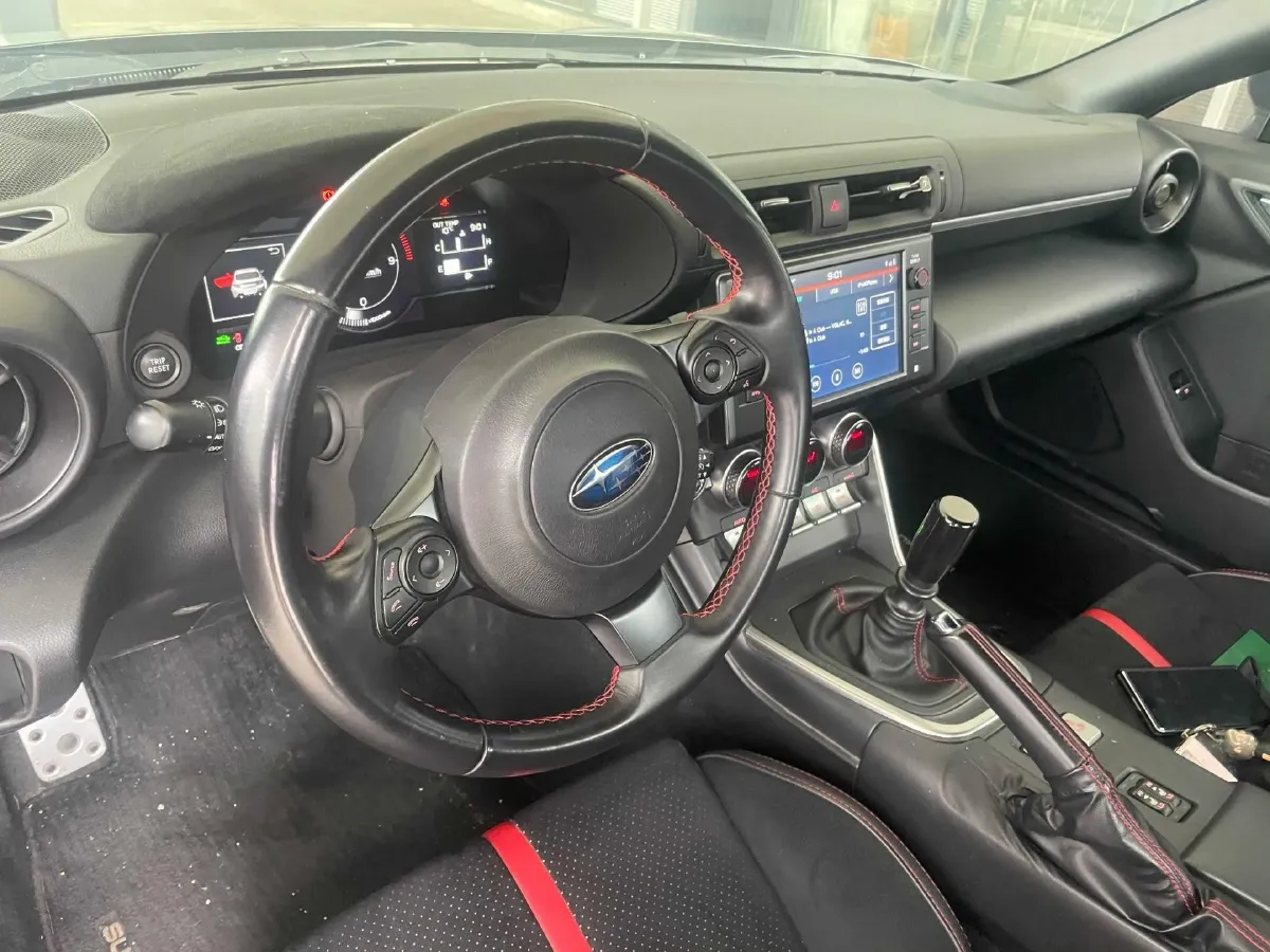 2022 Subaru BRZ 2.4L 234HP H4 6MT,autocango,china used car exporter,china ev exporter,chinese used car exporter,chinese used ev exporter