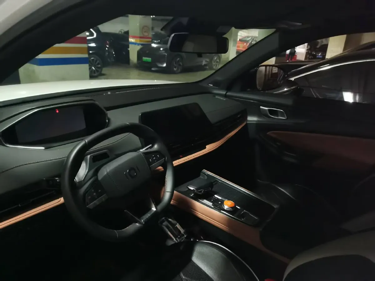 2024 ChangAn QiYuan Q05 Classic 1.5L 110HP L4 E-CVT PHEV 18.4KWH,autocango,china used car exporter,china ev exporter,chinese used car exporter,chinese used ev exporter