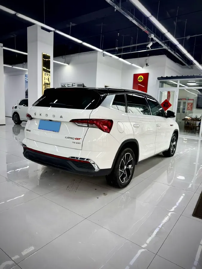 2021 Skoda Kamiq 1.2T 116HP L4 7DCT,autocango,china used car exporter,china ev exporter,chinese used car exporter,chinese used ev exporter