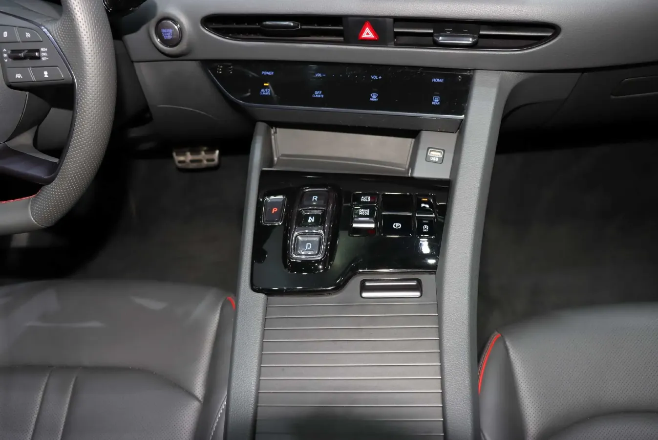 2022 Hyundai Sonata 2.0T 240HP L4 8AT,autocango,china used car exporter,china ev exporter,chinese used car exporter,chinese used ev exporter