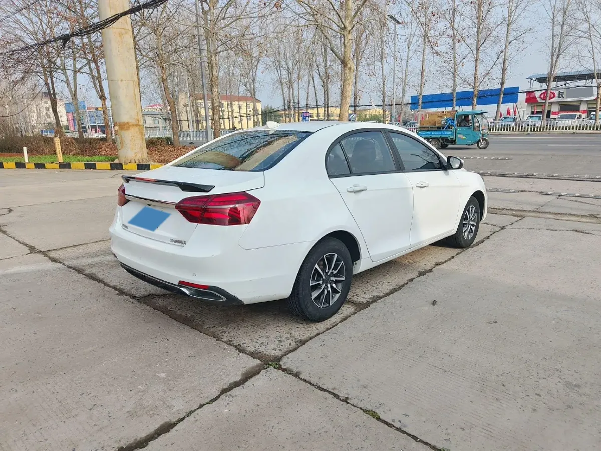 2019 Geely Emgrand 1.5L 109HP L4 5MT,autocango,china used car exporter,china ev exporter,chinese used car exporter,chinese used ev exporter