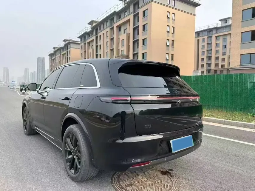 2024 Li L8 Range Extended 154HP REEV 42.8KWH,autocango,china used car exporter,china ev exporter,chinese used car exporter,chinese used ev exporter