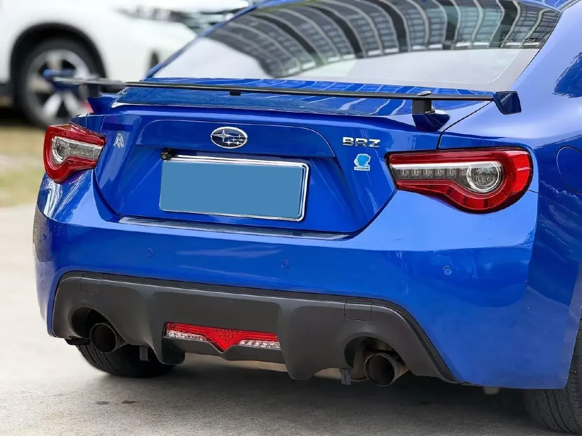 2019 Ford Focus 2.3T 280HP L4 6MT,autocango,china used car exporter,china ev exporter,chinese used car exporter,chinese used ev exporter