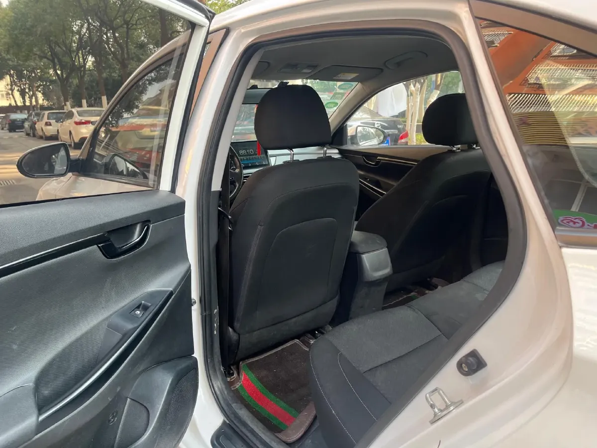 2020 Hyundai Celesta 1.6L 123HP L4 6AT,autocango,china used car exporter,china ev exporter,chinese used car exporter,chinese used ev exporter