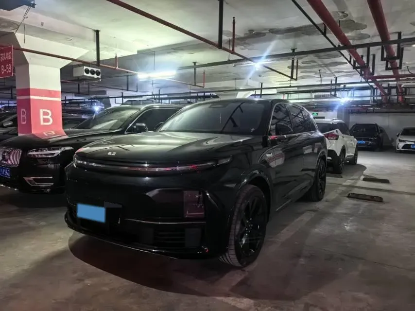 2023 Li L7 Range Extended 154HP REEV 40.9KWH,autocango,china used car exporter,china ev exporter,chinese used car exporter,chinese used ev exporter