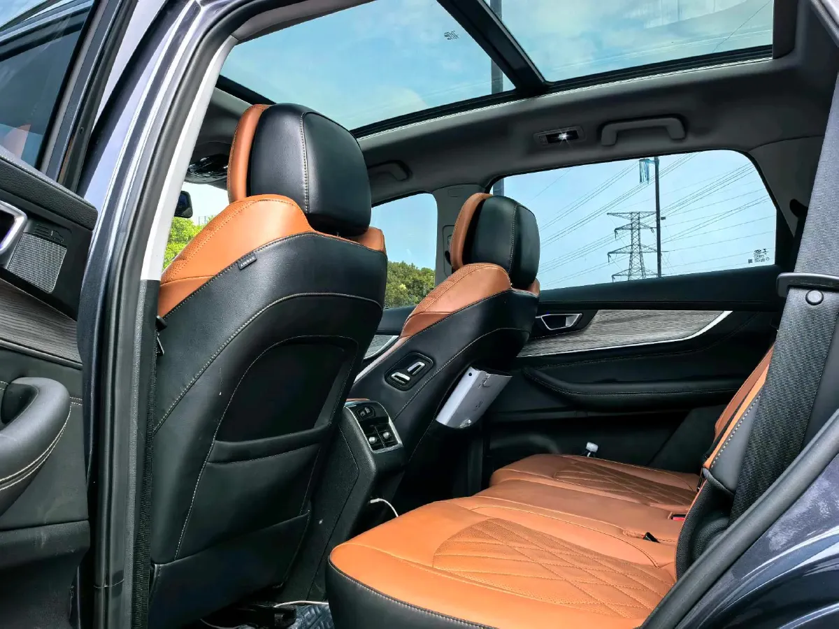 2022 Chery Tiggo 8 Plus e+ 1.5T 156HP L4 3DHT PHEV 19.27KWH,autocango,china used car exporter,china ev exporter,chinese used car exporter,chinese used ev exporter