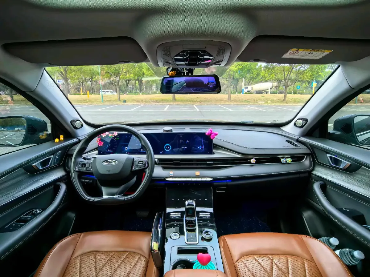 2022 Chery Tiggo 8 Plus e+ 1.5T 156HP L4 3DHT PHEV 19.27KWH,autocango,china used car exporter,china ev exporter,chinese used car exporter,chinese used ev exporter