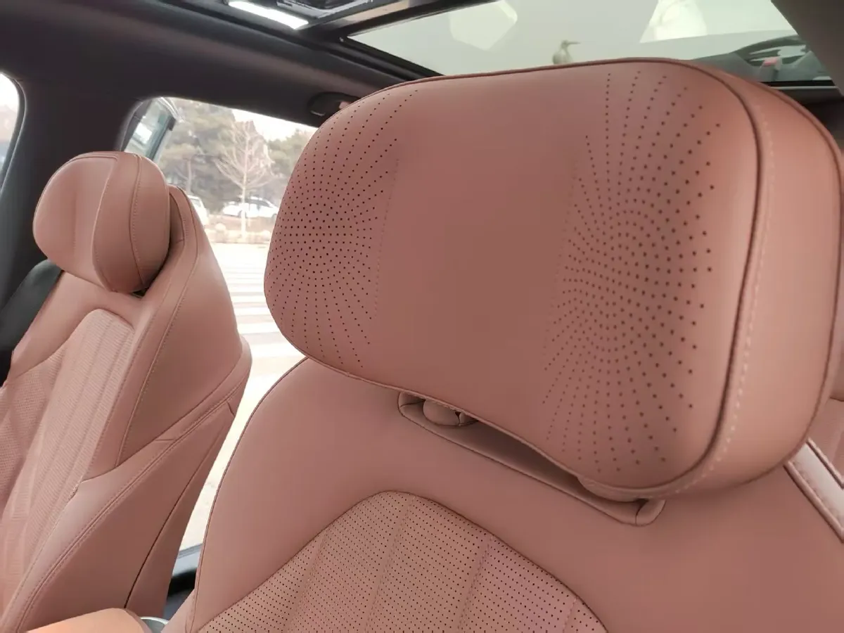 2025 ChangAn CS75 Plus 1.5T 192HP L4 8AT,autocango,china used car exporter,china ev exporter,chinese used car exporter,chinese used ev exporter