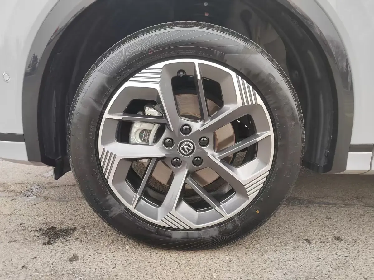 2025 ChangAn CS75 Plus 1.5T 192HP L4 8AT,autocango,china used car exporter,china ev exporter,chinese used car exporter,chinese used ev exporter