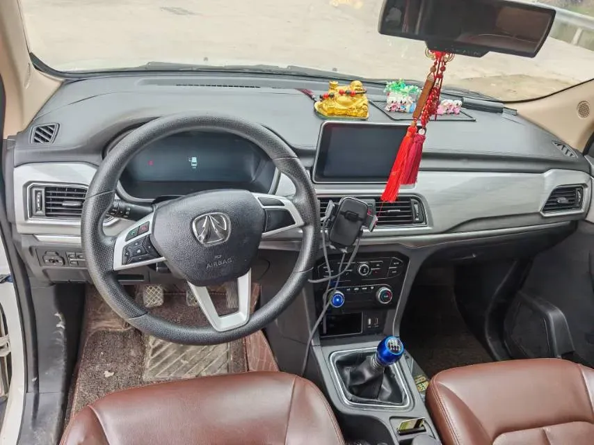 2017 Haval H2s 1.5T 150HP L4 6MT,autocango,china used car exporter,china ev exporter,chinese used car exporter,chinese used ev exporter