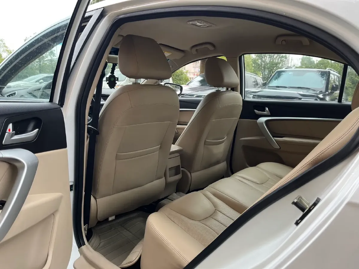 2017 Geely Emgrand 1.5L 109HP L4 CVT,autocango,china used car exporter,china ev exporter,chinese used car exporter,chinese used ev exporter