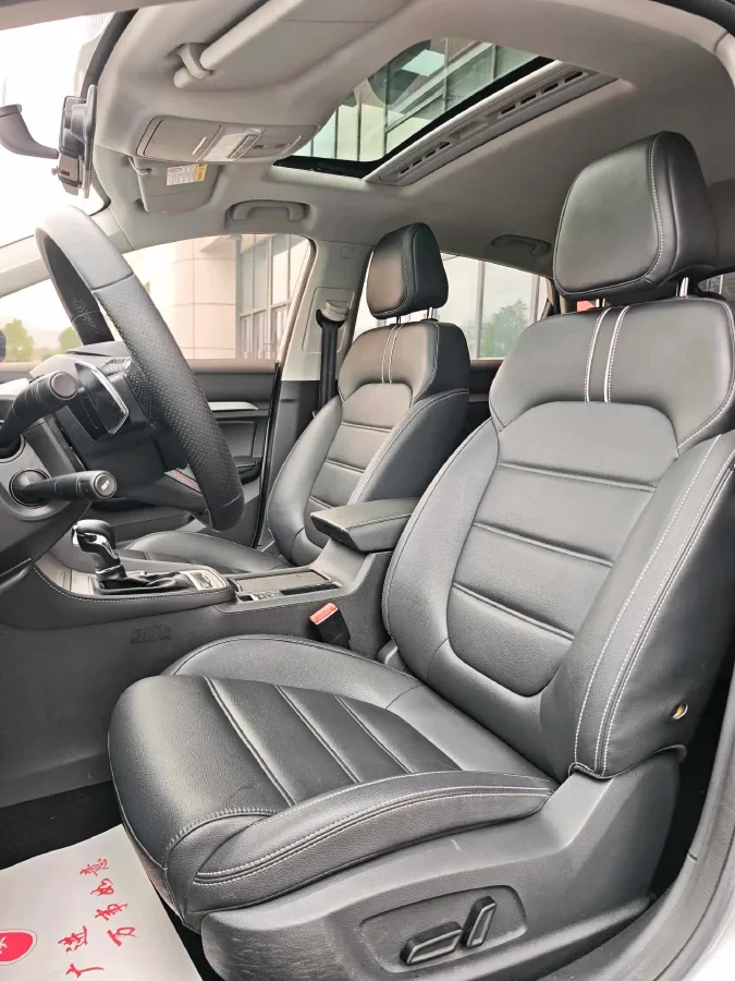 2019 MAXUS XinTu V80 2.5T 136HP L4 6AMT,autocango,china used car exporter,china ev exporter,chinese used car exporter,chinese used ev exporter