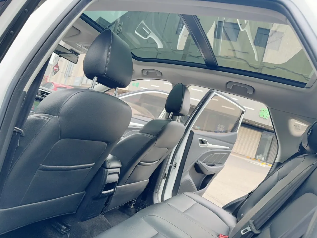 2018 MG ZS 1.5L 120HP L4 4AT,autocango,china used car exporter,china ev exporter,chinese used car exporter,chinese used ev exporter