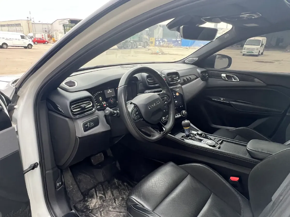 2021 LYNK&CO 03 1.5T 180HP L3 7DCT,autocango,china used car exporter,china ev exporter,chinese used car exporter,chinese used ev exporter