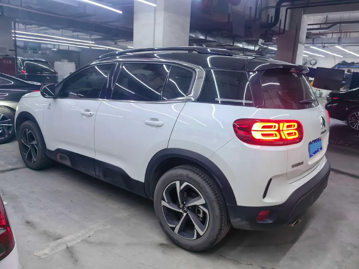 2020 Citroen C5 Aircross 1.6T 170HP L4 6AT,autocango,china used car exporter,china ev exporter,chinese used car exporter,chinese used ev exporter