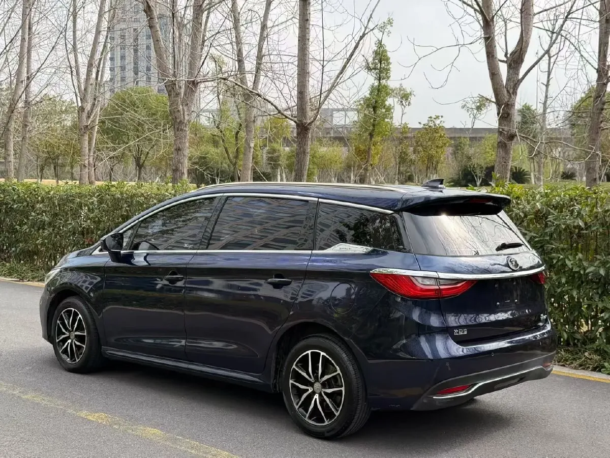 2017 BYD Song MAX 1.5T 154HP L4 6DCT,autocango,china used car exporter,china ev exporter,chinese used car exporter,chinese used ev exporter