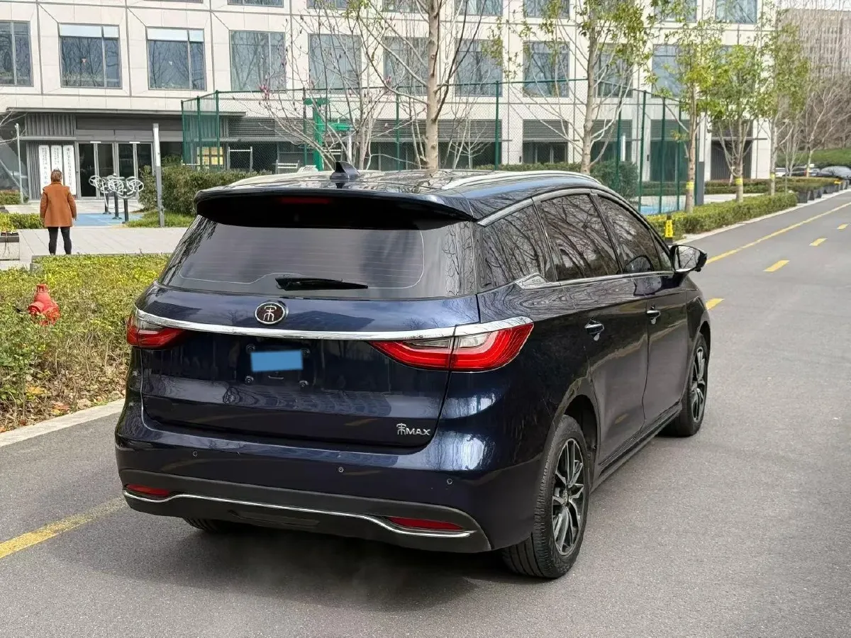 2017 BYD Song MAX 1.5T 154HP L4 6DCT,autocango,china used car exporter,china ev exporter,chinese used car exporter,chinese used ev exporter