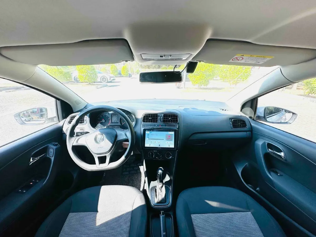 2016 Volkswagen Polo 1.4L 90HP L4 6AT,autocango,china used car exporter,china ev exporter,chinese used car exporter,chinese used ev exporter