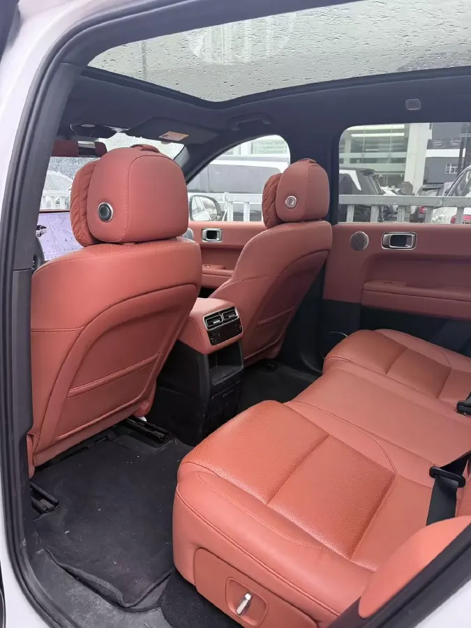 2024 Li L6 Range Extended 154HP L4 REEV 36.8KWH,autocango,china used car exporter,china ev exporter,chinese used car exporter,chinese used ev exporter