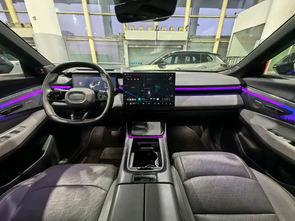 2023 LYNK&CO 08 EM-P 1.5T 163HP L4 3DHT PHEV 39.6KWH,autocango,china used car exporter,china ev exporter,chinese used car exporter,chinese used ev exporter