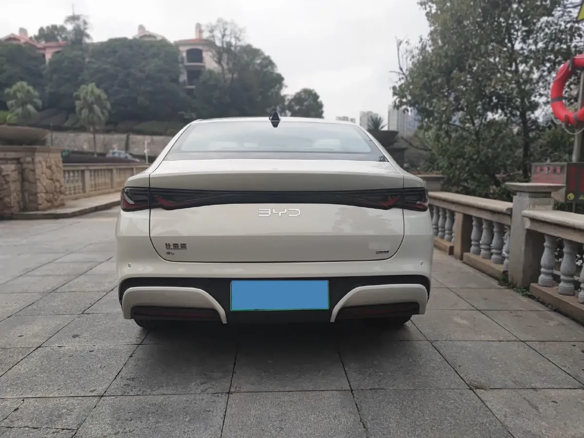 2025 BYD Seal06 BEV,autocango,china used car exporter,china ev exporter,chinese used car exporter,chinese used ev exporter