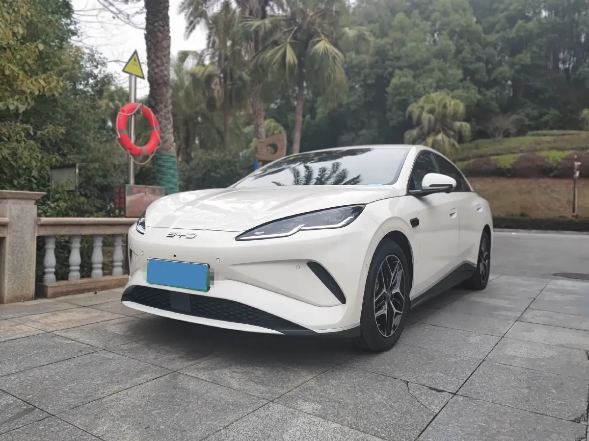 2025 BYD Seal06 BEV,autocango,china used car exporter,china ev exporter,chinese used car exporter,chinese used ev exporter