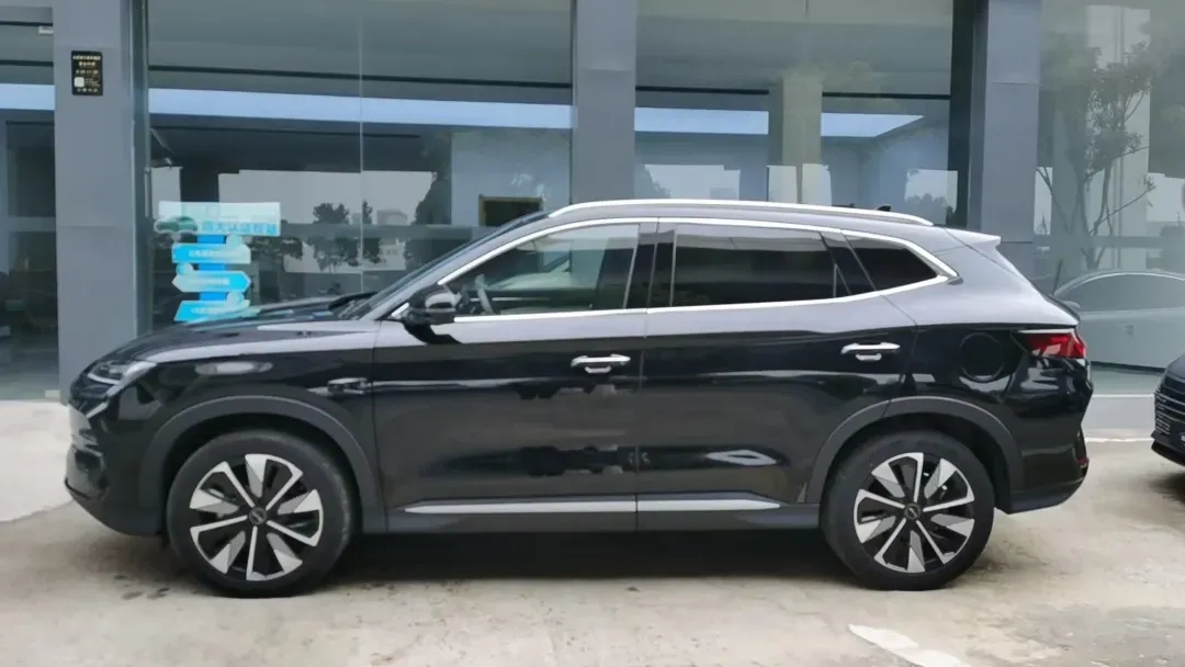 2025 BYD Song Plus 1.5L 101HP L4 E-CVT PHEV 26.6KWH,autocango,china used car exporter,china ev exporter,chinese used car exporter,chinese used ev exporter