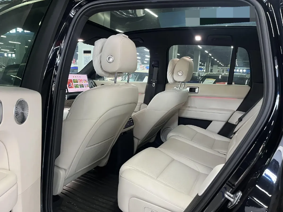 2025 Li L6 Range Extended 154HP L4 REEV,autocango,china used car exporter,china ev exporter,chinese used car exporter,chinese used ev exporter