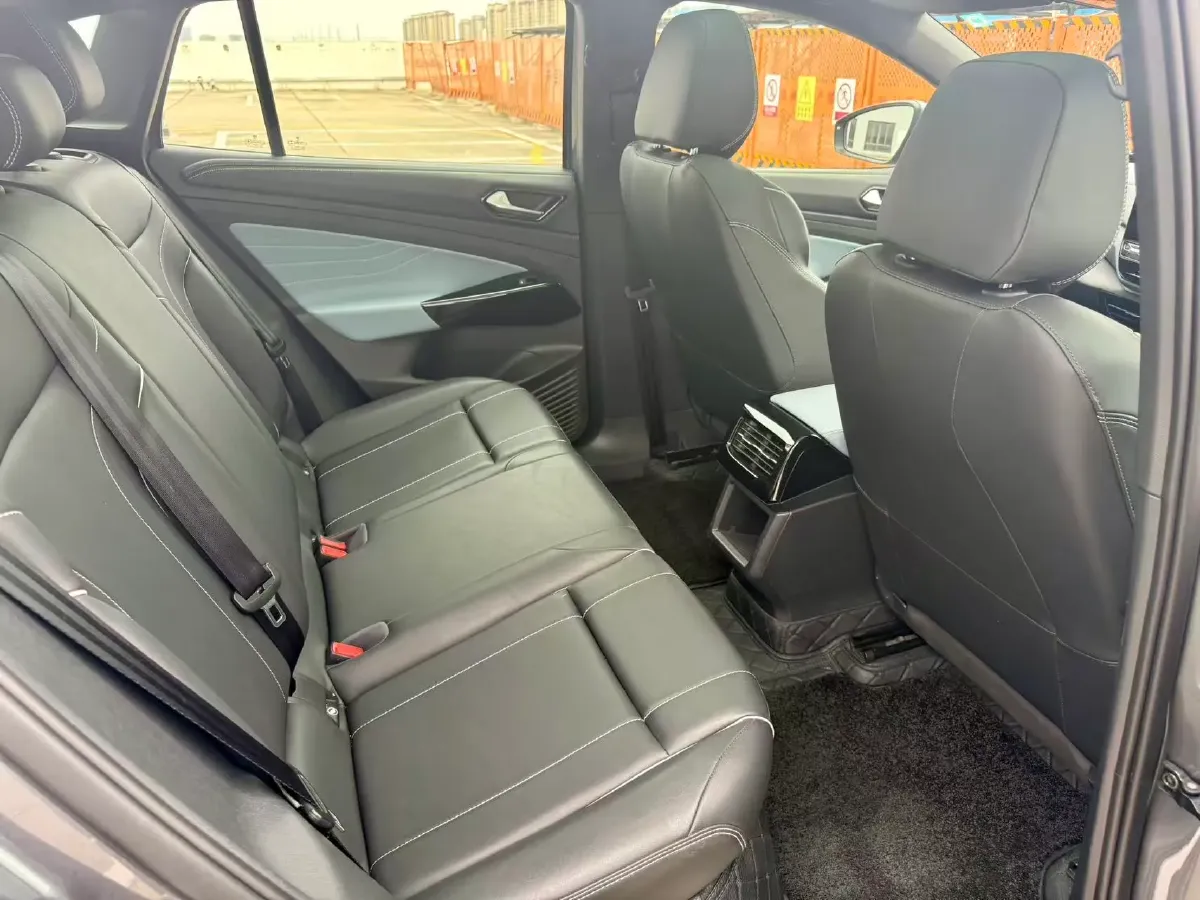 2022 Volkswagen ID.4 X BEV 57.3KWH,autocango,china used car exporter,china ev exporter,chinese used car exporter,chinese used ev exporter