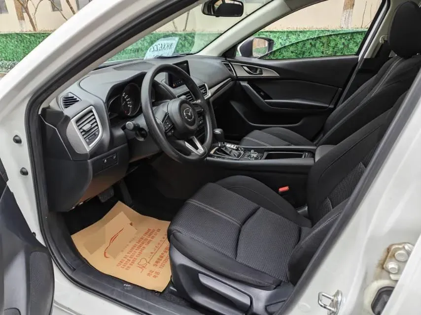 2017 Mazda 3 Axela 1.5L 117HP L4 6AT,autocango,china used car exporter,china ev exporter,chinese used car exporter,chinese used ev exporter