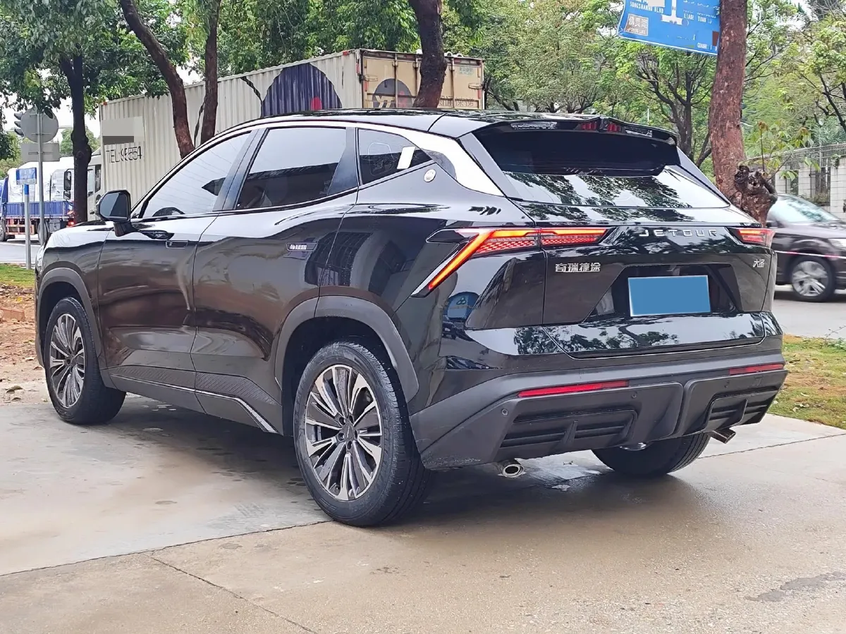 2022 Jetour DASHING 1.6T 197HP L4 7DCT,autocango,china used car exporter,china ev exporter,chinese used car exporter,chinese used ev exporter
