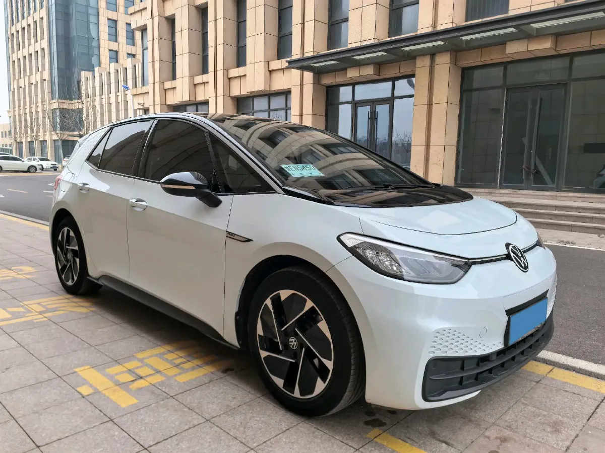 2023 Volkswagen ID.3 BEV 52.8KWH,autocango,china used car exporter,china ev exporter,chinese used car exporter,chinese used ev exporter
