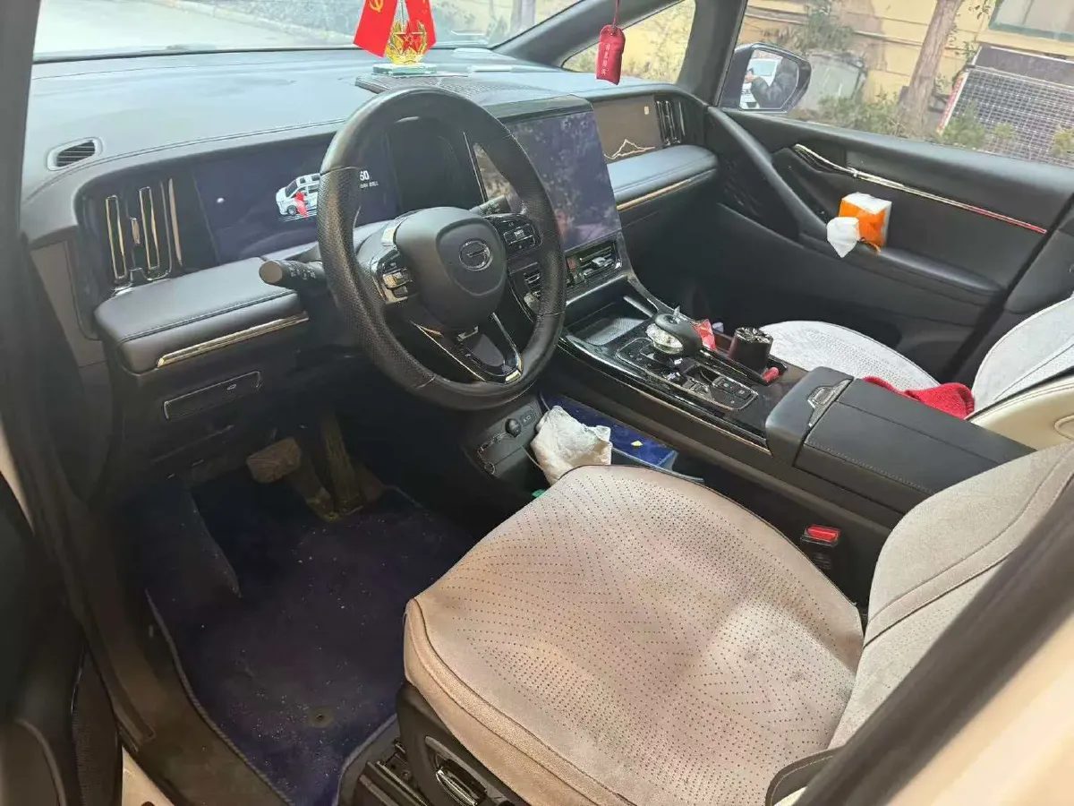 2023 GAC Trumpchi M8 2.0T 252HP L4 8AT,autocango,china used car exporter,china ev exporter,chinese used car exporter,chinese used ev exporter